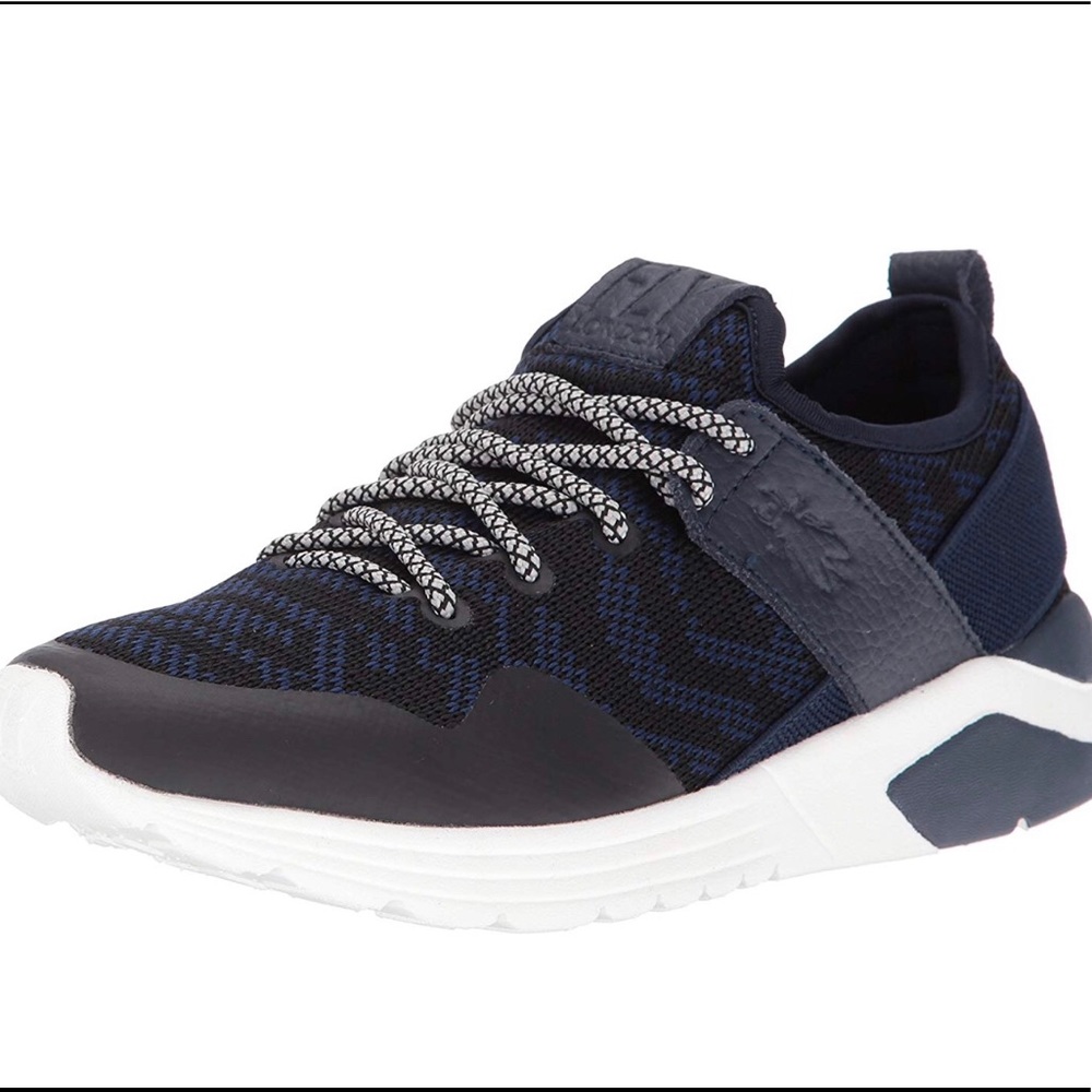 FLY London Woman’s Salo825fly fashion sneaker